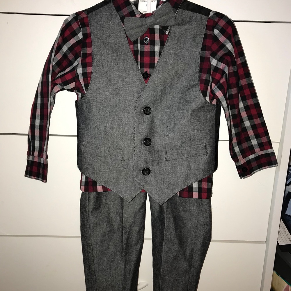 Toddler suit-size 2t